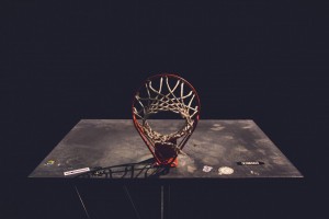 开云体育app-深圳队对阵雄鹿？不，是杜兰特用一场错位时空的篮球哲学课击碎了次元壁