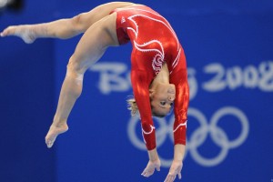 开云APP-76人对阵吉林队，哈利伯顿节奏完全掌控，一场跨时空的篮球哲学对话