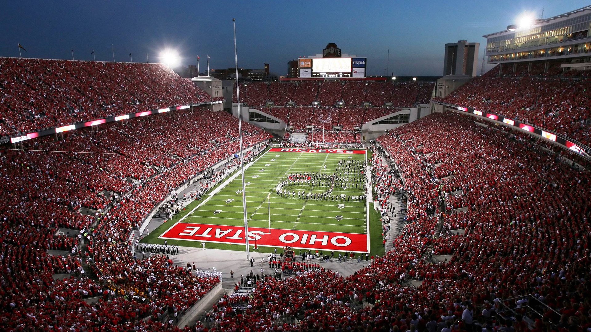 莱比锡红牛决胜局带走拜仁，德里赫特攻防两端统治